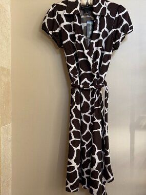 Summer Wrap Dress Brand New Animal Print With Belt Size Medium INC